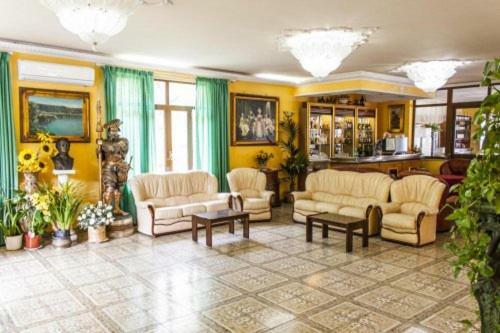 Hotel Cavour Sorrento Esterno foto